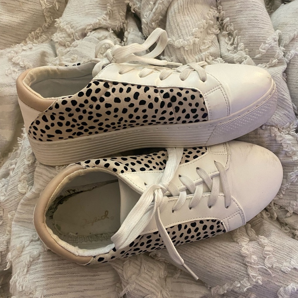 Boutique shoes! Good condition! Super cute!!